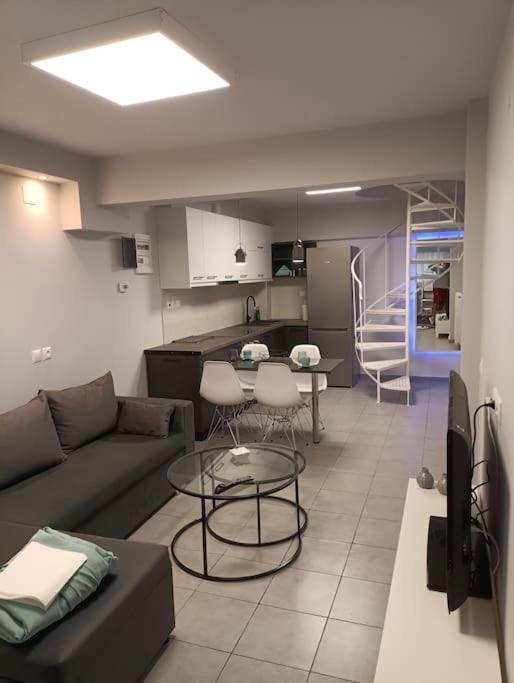 Veraman House Volos